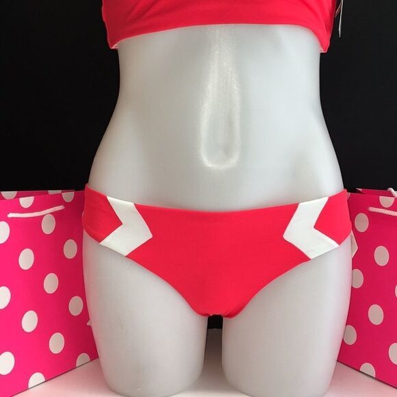NEW ❤️PINK VICTORIA SECRET BIKINI SET - Picture 4 of 8